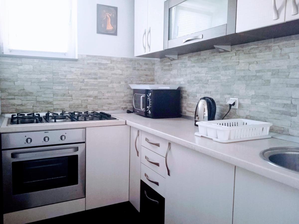 Harbour-Side Apartment With Beautiful Terrace Podgora Εξωτερικό φωτογραφία