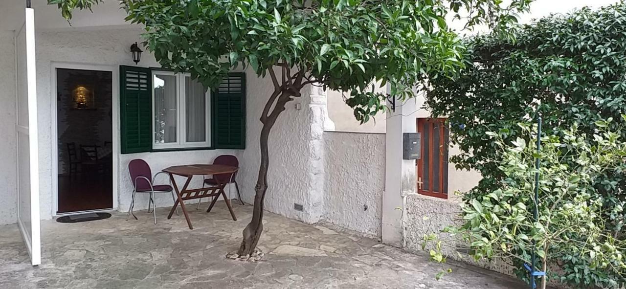 Harbour-Side Apartment With Beautiful Terrace Podgora Εξωτερικό φωτογραφία